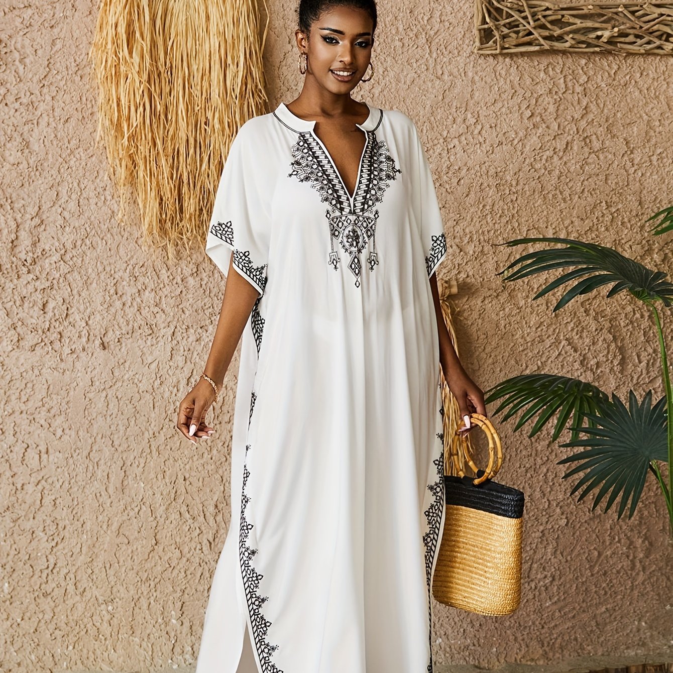 Embroidered Batwing Sleeve Kaftan Dress