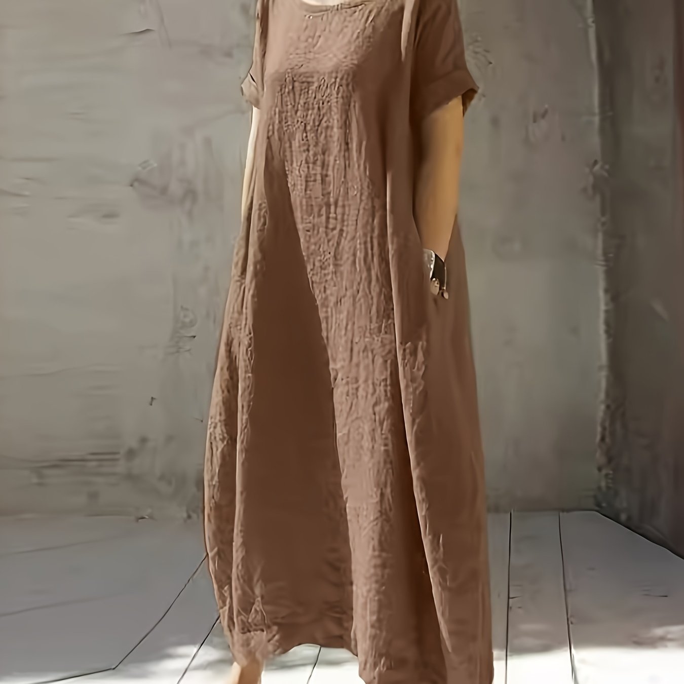 Beige Lightweight Midi Skirt for Casual Outings
