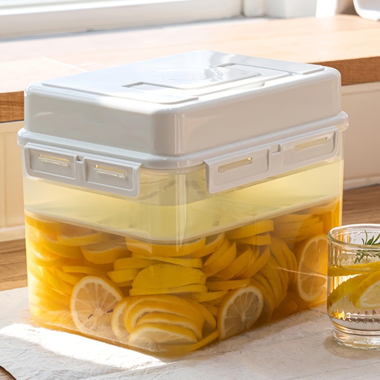Large Kimchi Fermentation Container With Lid