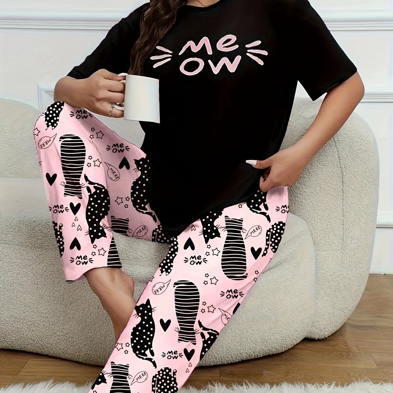 Plus Size Cartoon Cat Pajama Set