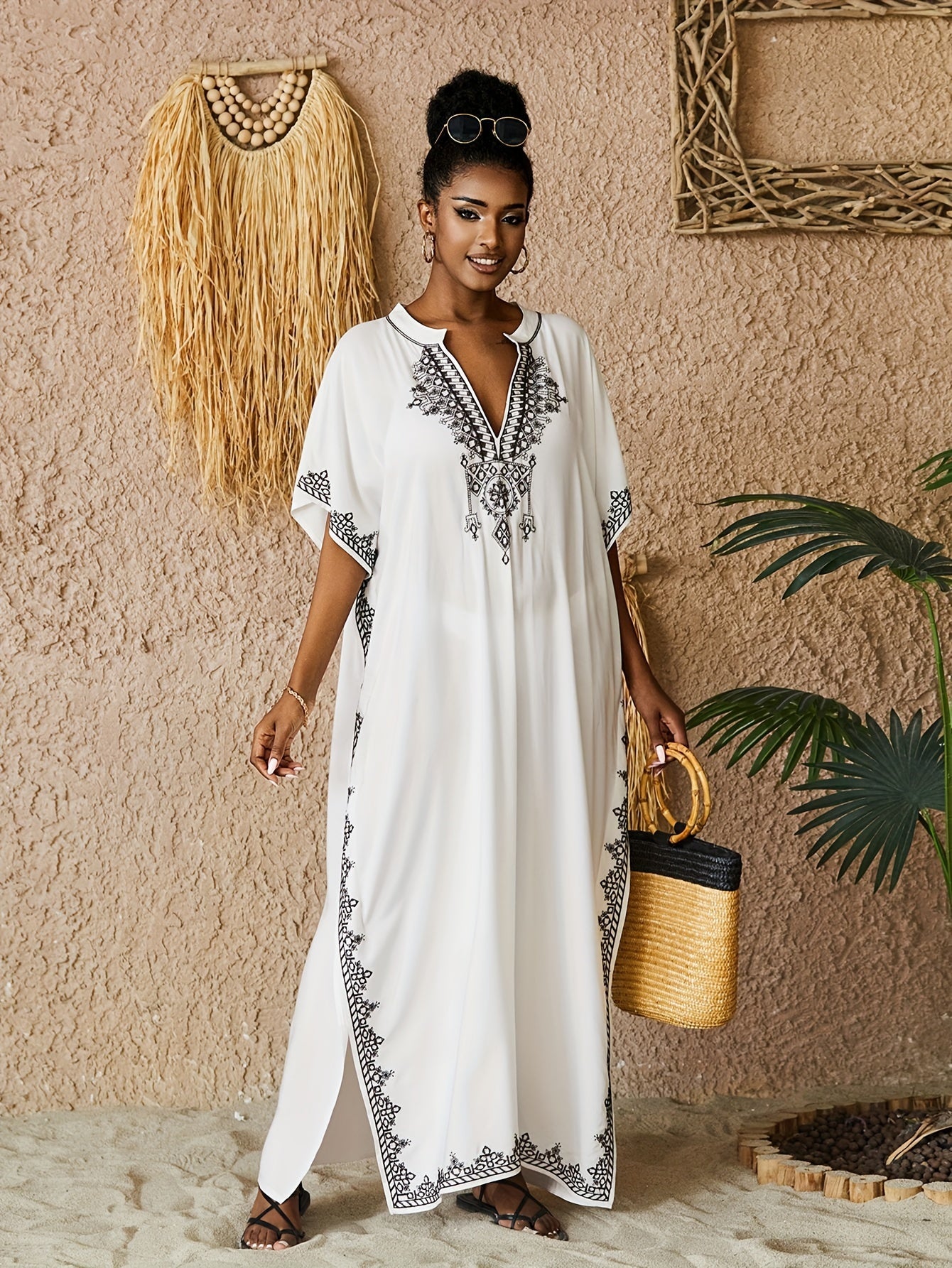 Embroidered Batwing Sleeve Kaftan Dress